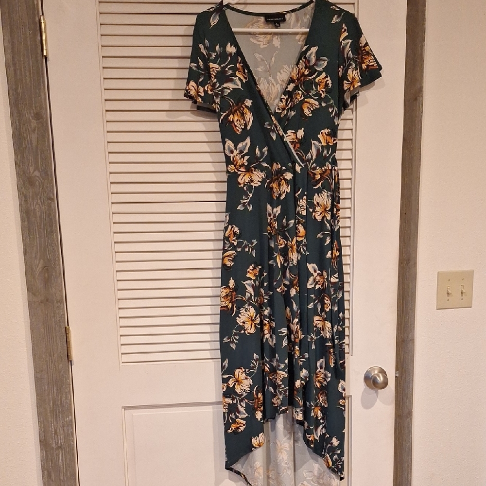 Floral Wrap Dress in Green